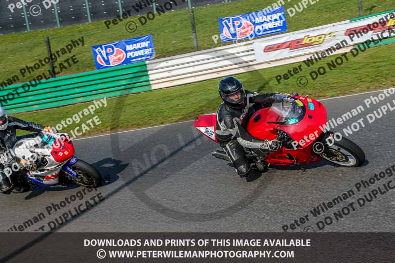 PJM Wedding Photography;enduro digital images;event digital images;eventdigitalimages;mallory park;mallory park photographs;mallory park trackday;mallory park trackday photographs;no limits trackdays;peter wileman photography;racing digital images;trackday digital images;trackday photos